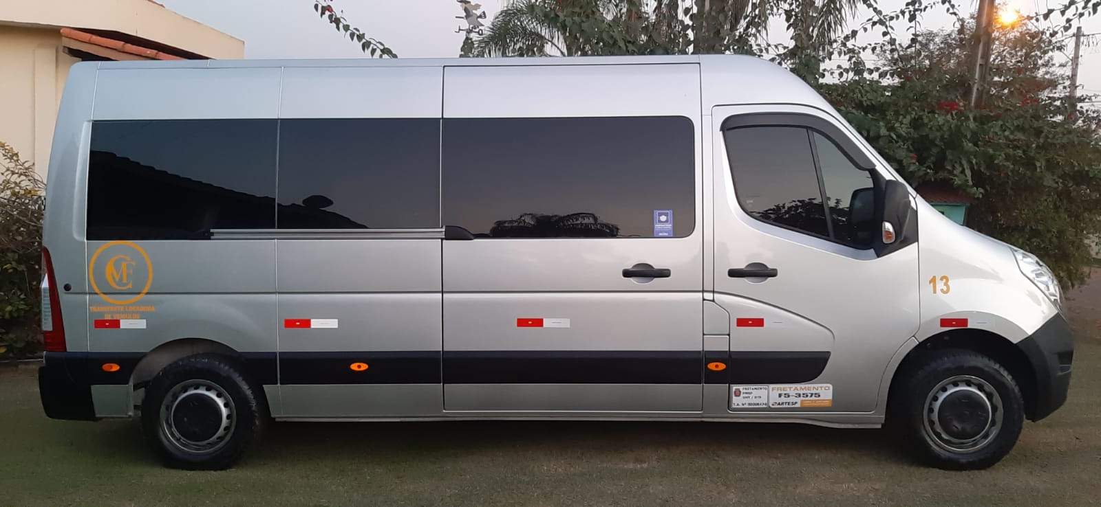 Transportadores USCS | Van Para USCS Transportadores USCS | Van Para USCS